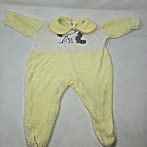 Snoopy The Peanuts Infant Baby Pajamas Sleepsuit Collared Size 11-18 lb Fleece